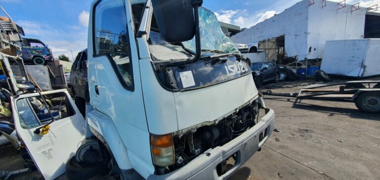 car wreckers otara